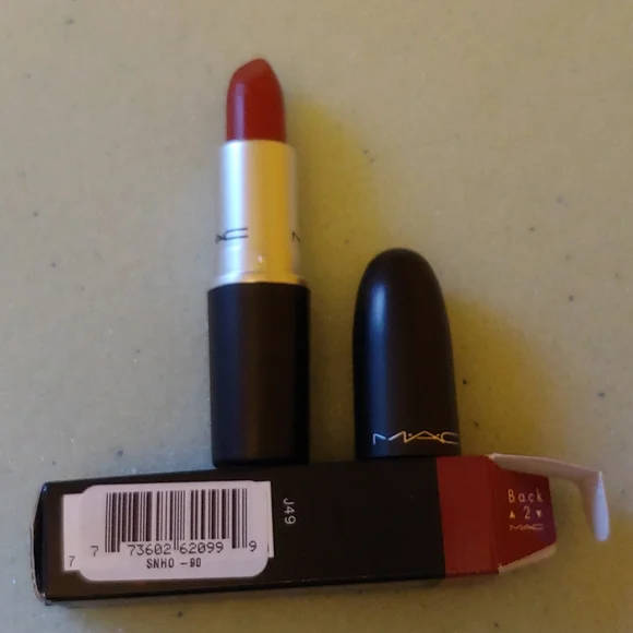 Mac lipstick - Picture 3 of 4